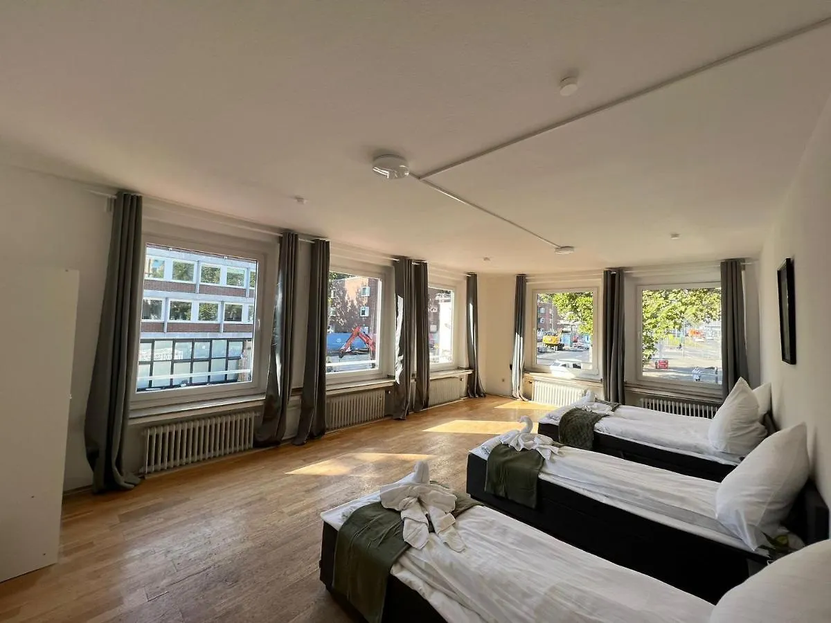 Shared Apartment At Heumarkt, City Center Köln Tyskland