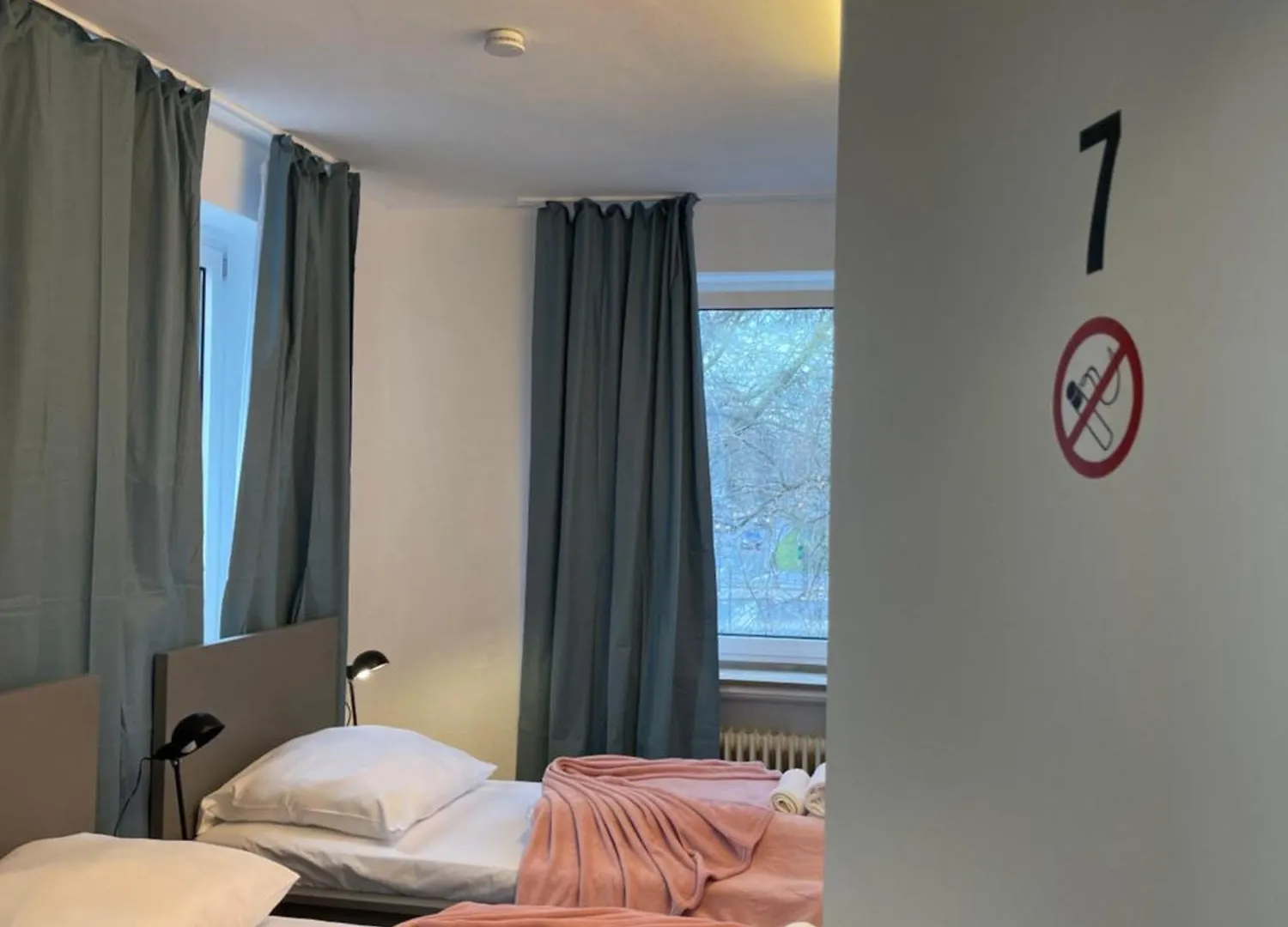 Shared Apartment At Heumarkt, City Center Köln Tyskland