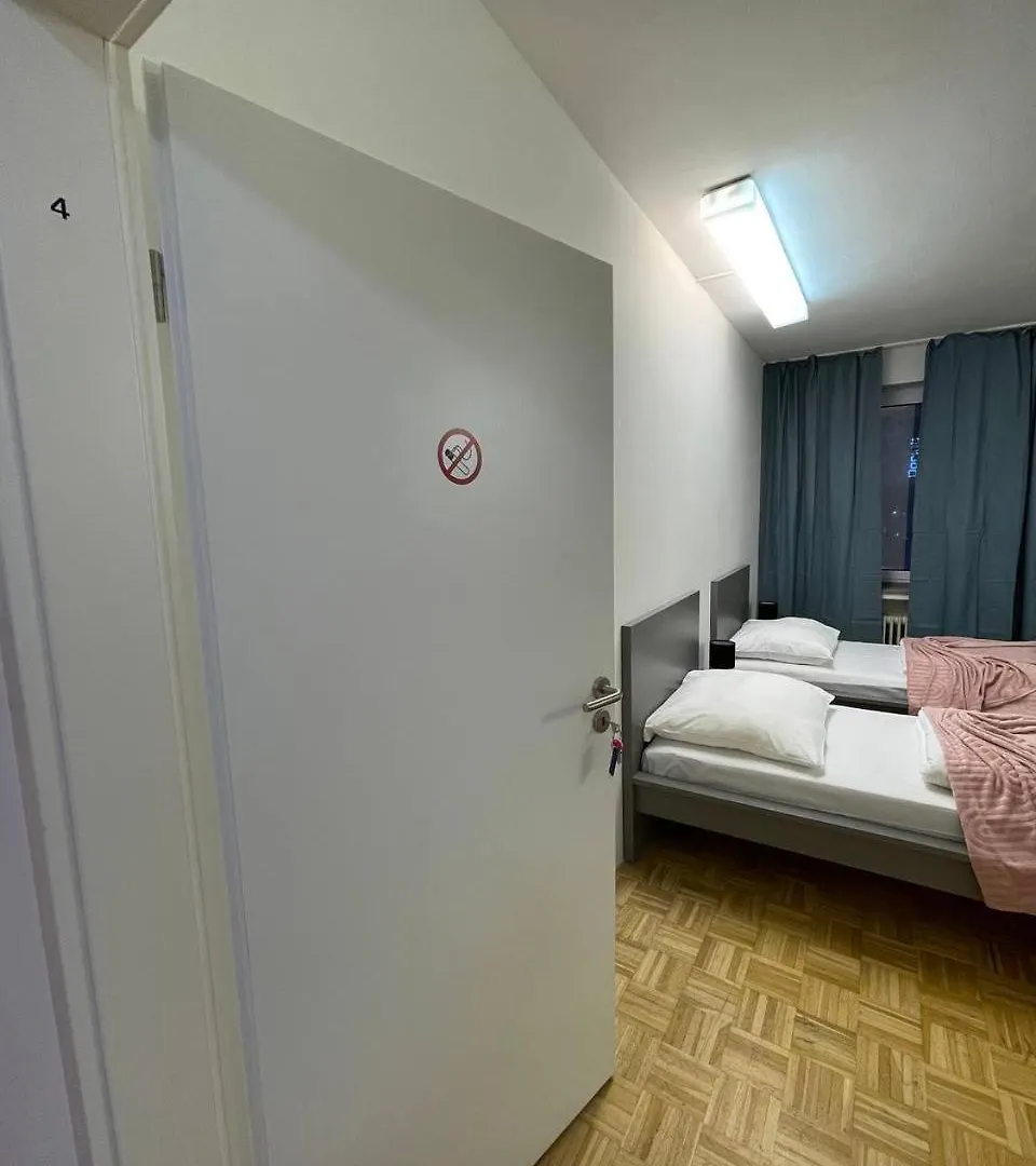 Shared Apartment At Heumarkt, City Center Köln Tyskland